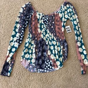 Urban outfitters off the shoulder printed top